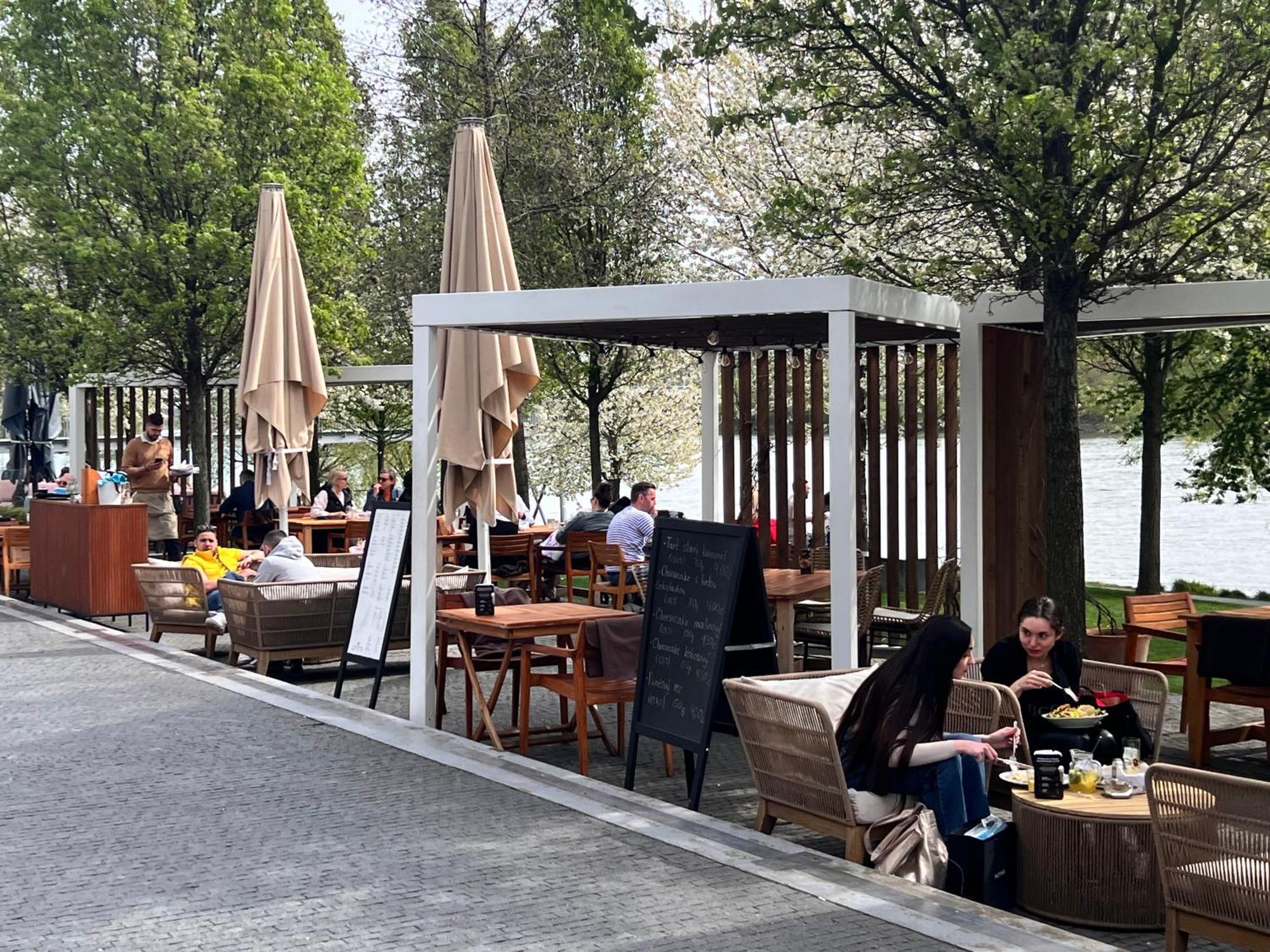 River Front Mezonet Eurovea Apartmán